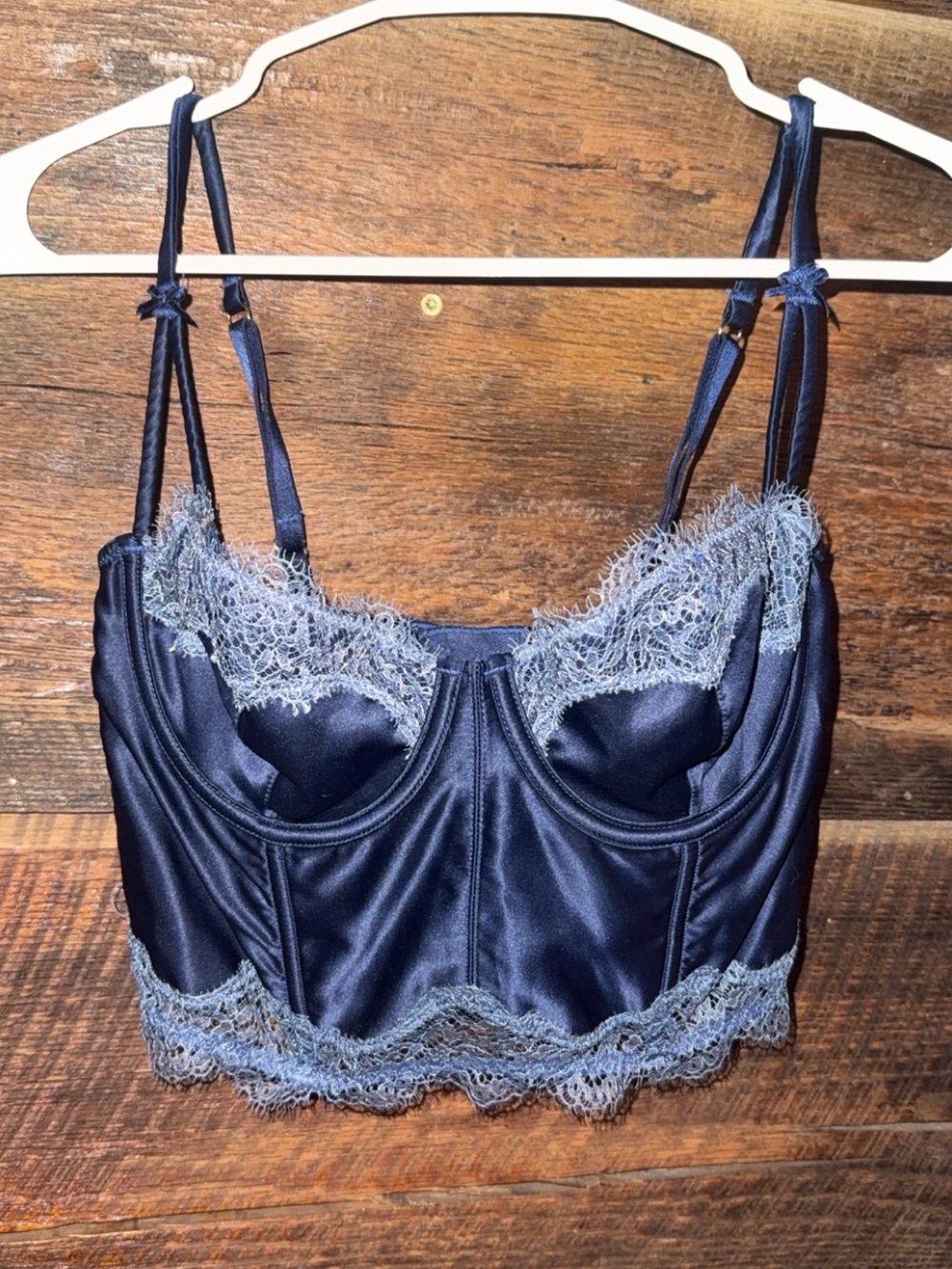 Never worn Victoria Secret Bra top 34C